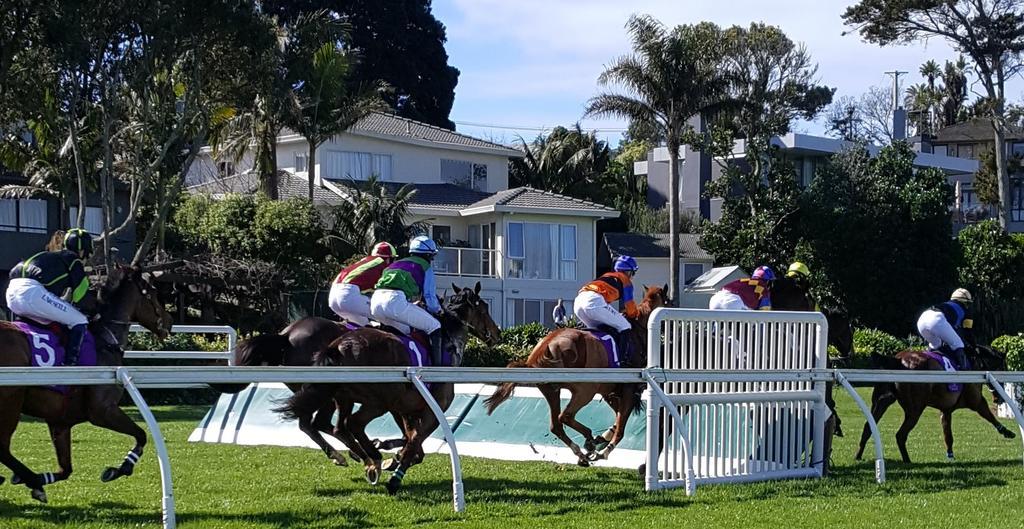 Apartamento Racecourse Deluxe Auckland Exterior foto